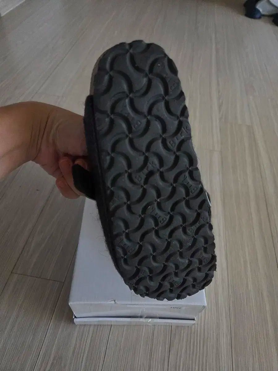 ウール ダークグレー