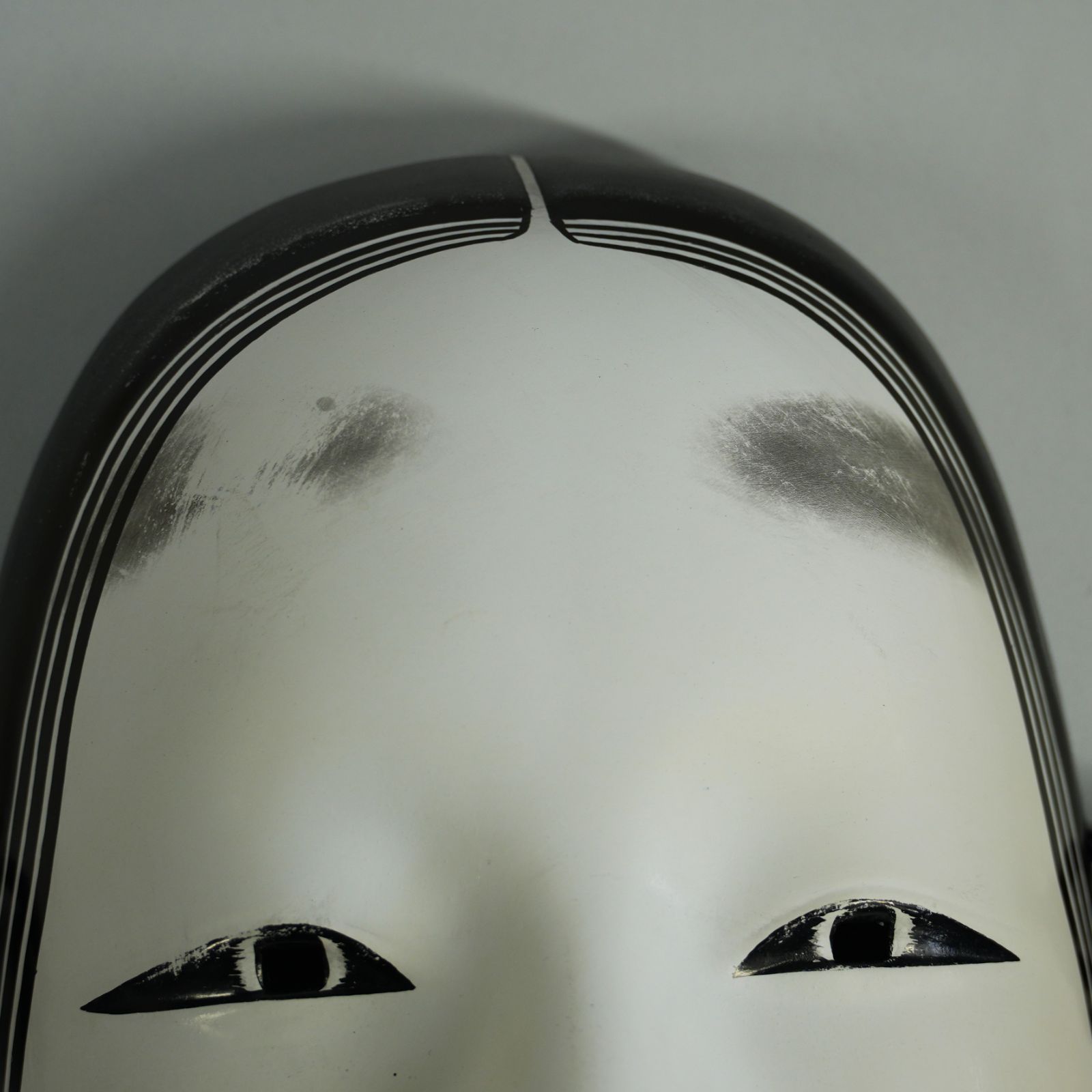 昭和レトロ アンティーク 能面 小面 お面 飾り面 陶器製 古美術 美術 工芸 IM] 能面 陶器製 小面 若女 平安錦染 伝統工芸 美術工芸品 乙女 童女