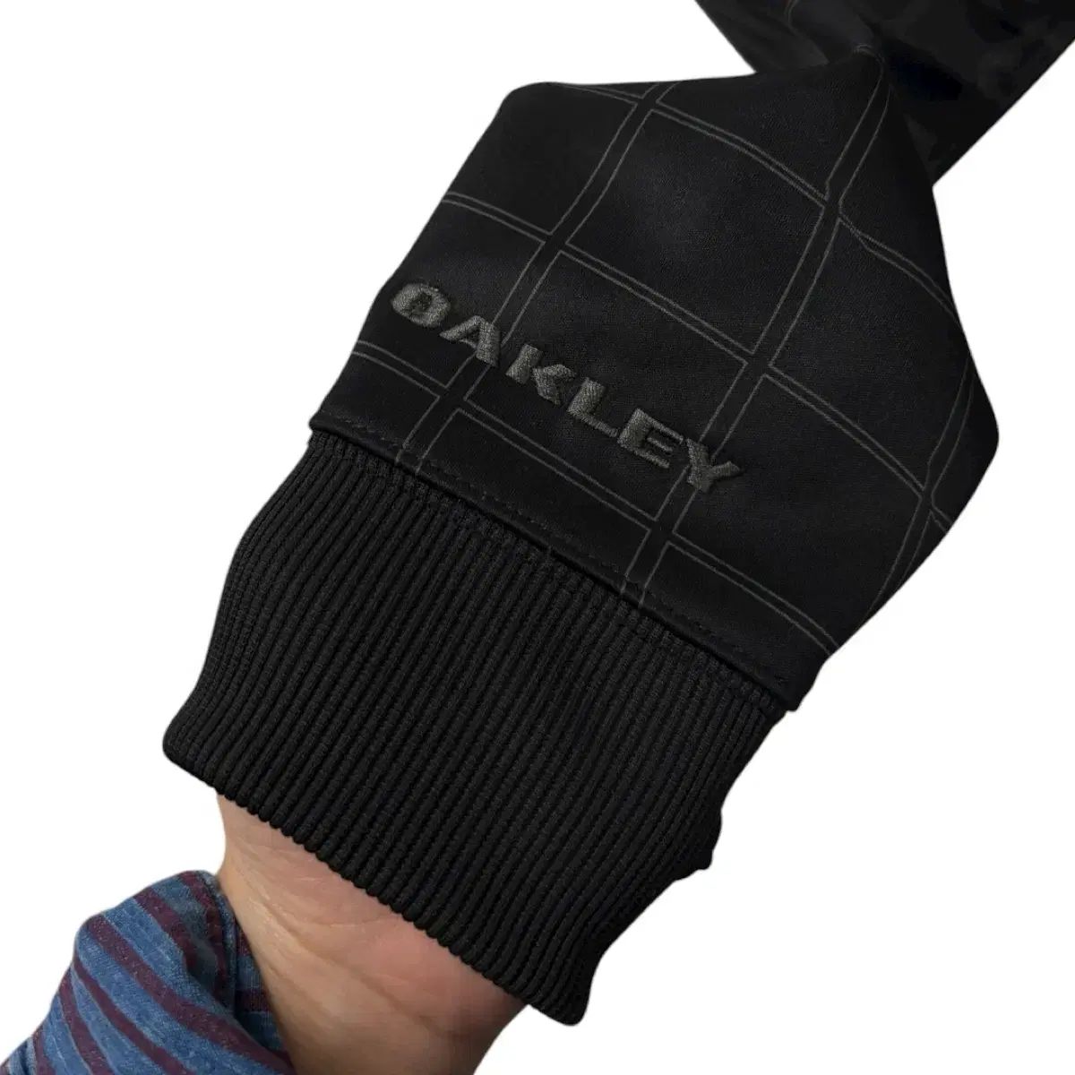 オークリーフルジップパーカー oakleyパーカー ジャージ オークリー