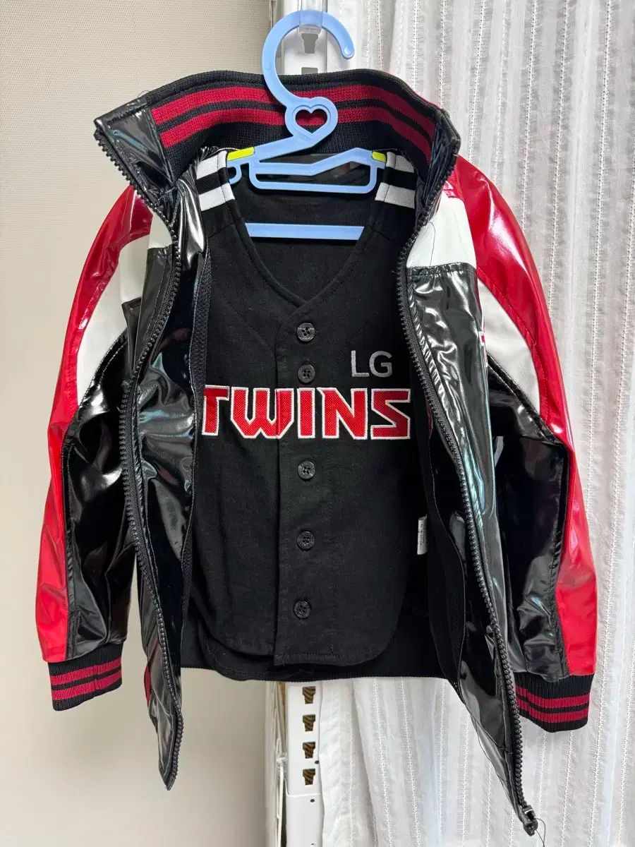 LGツインズ キッズ 光沢 アウター