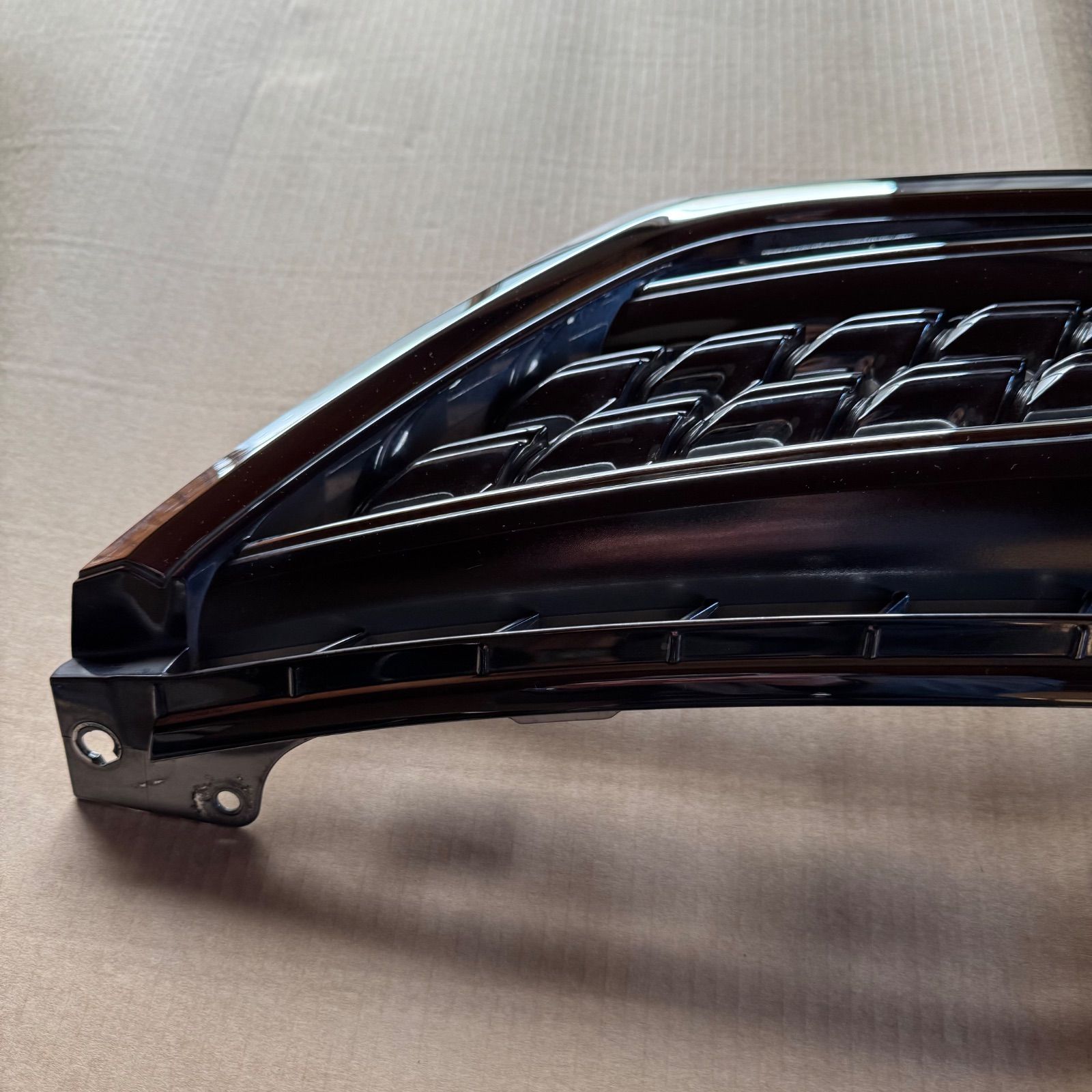 （値下げ）トヨタ マークX GRX130 (中期) 純正フロントグリル 美品☆中古☆トヨタ純正☆マークX☆GRX130☆フロントグリル☆53101