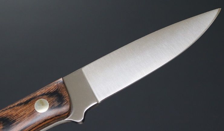 アウトドアナイフ