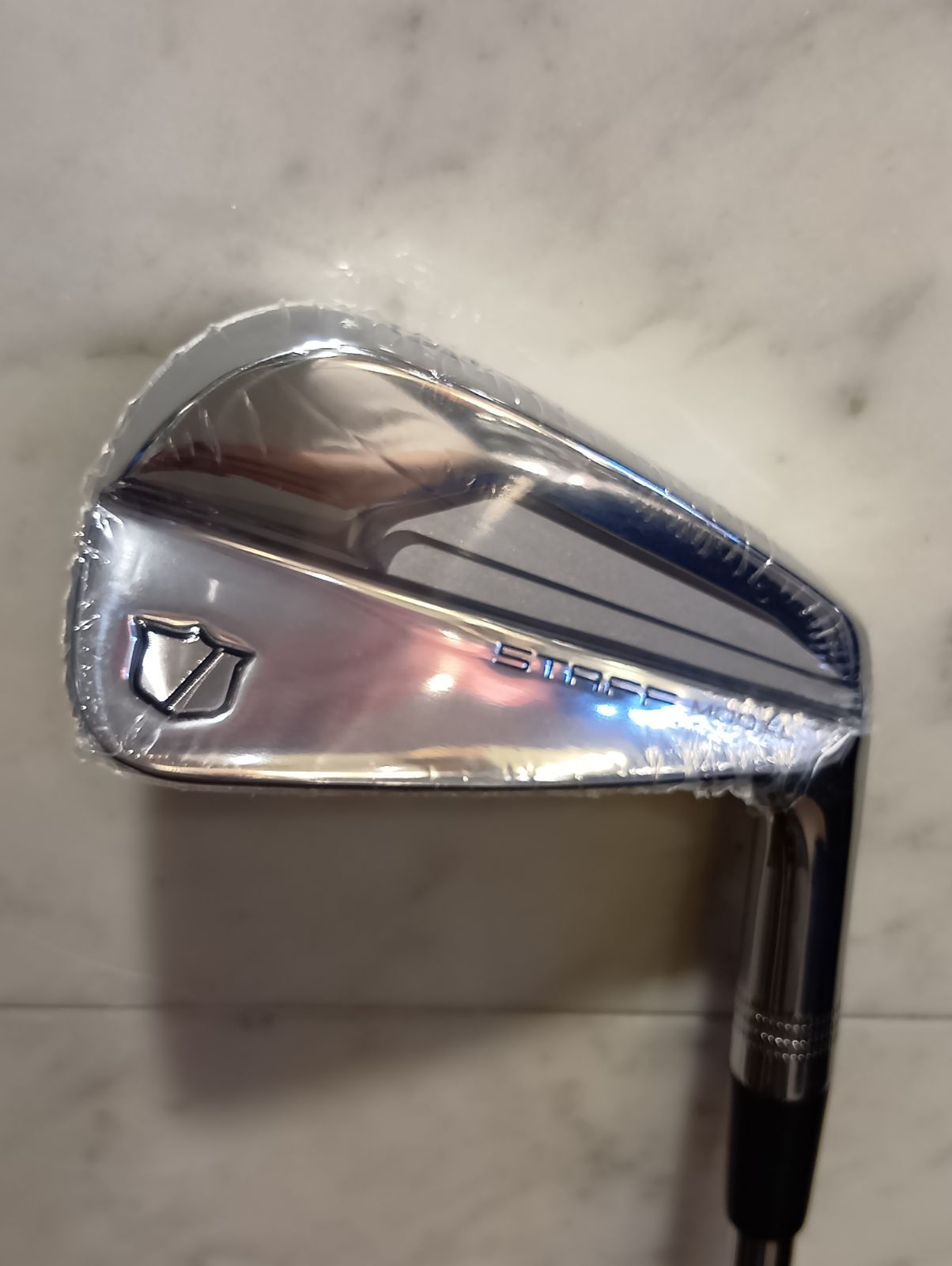 Iset ウイルソンスタッフ Wilson Staff Model CB Irons アイアン 6本セット 5-PW メンズ 右用 DYNAMIC GOLD MID 115 モデル USA直輸入品