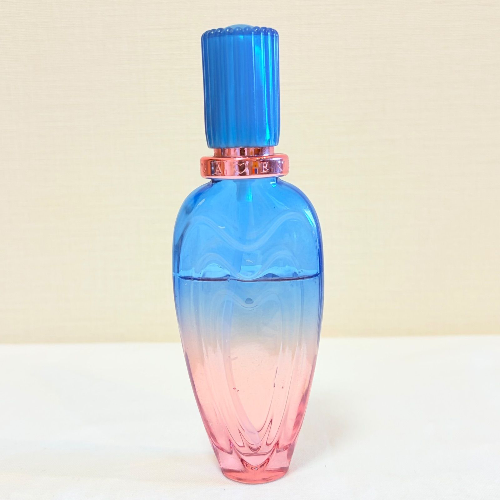 ESCADA ISLAND KISS eau de toilette エスカーダ アイランドキッス