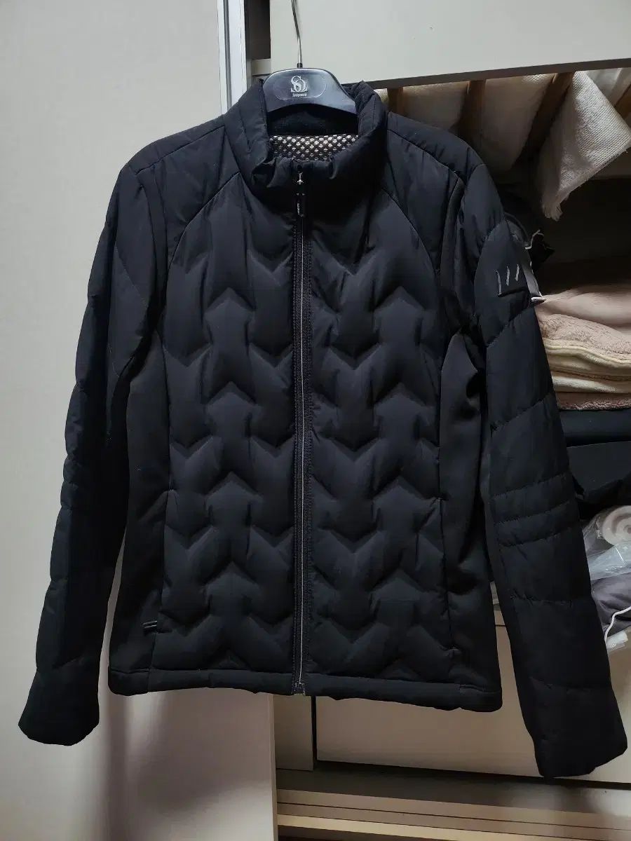ブラック キルティング ダウン アウター