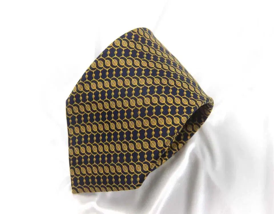 Hermes エルメス 8.5cm A級 メンズ ブランド ネクタイ