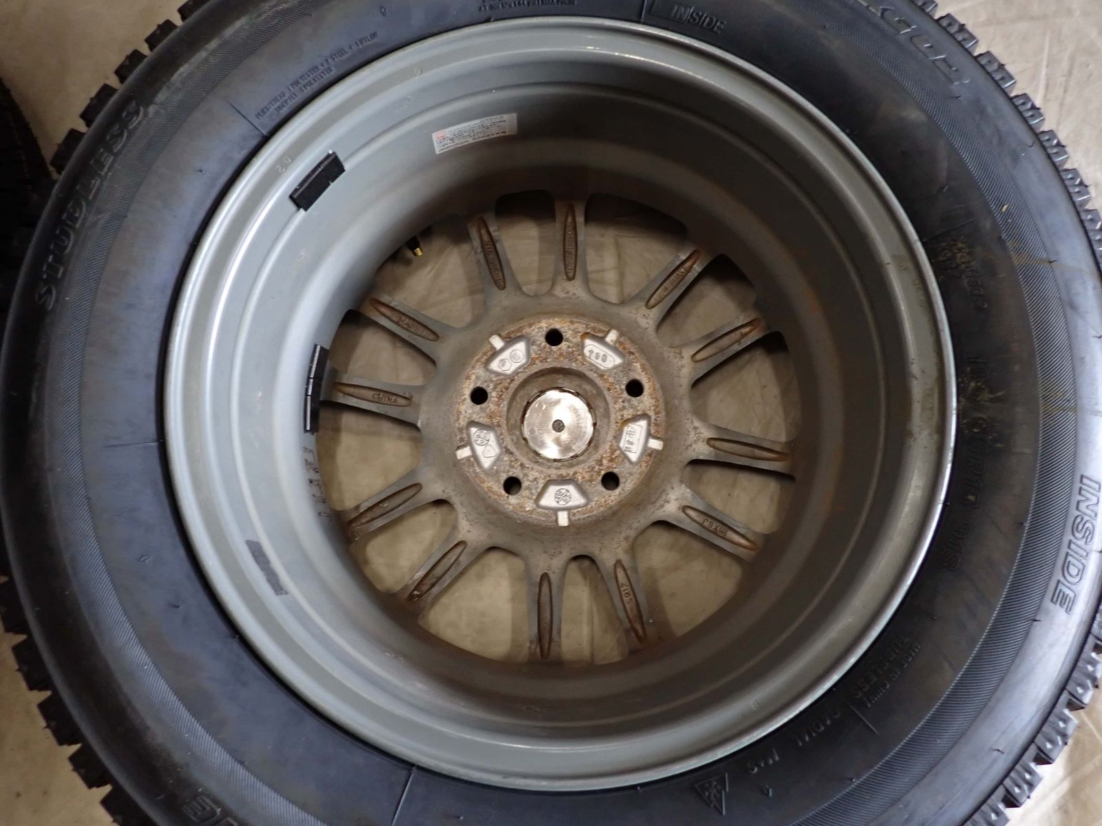 アルミ ヴォクシー