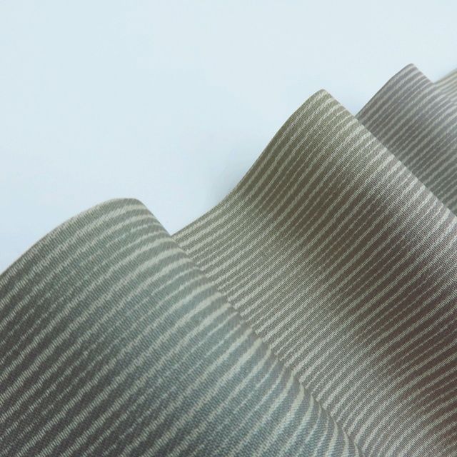 百華 Y 3920 正絹 SOME NO OUMI謹製 手縫い 暈し 小紋 着物