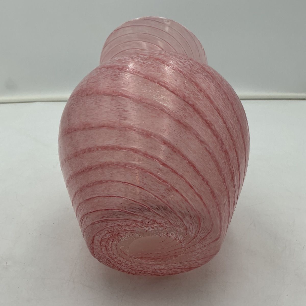 岩田ガラス 吹きガラス 花器 ピンク系 ねじり模様 ガラス作家 竹田舞