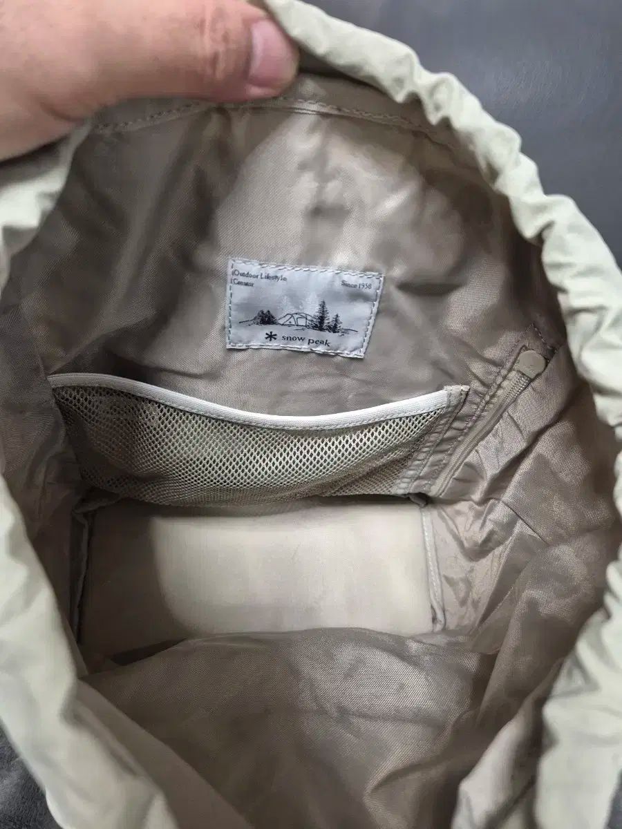 バックパック 9L