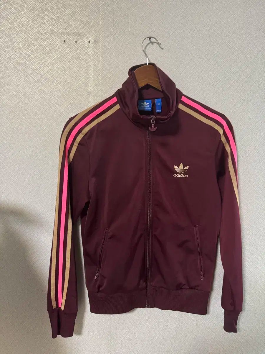 アディダス 3本線 トラックジャージ バーガンディ レディース トップス