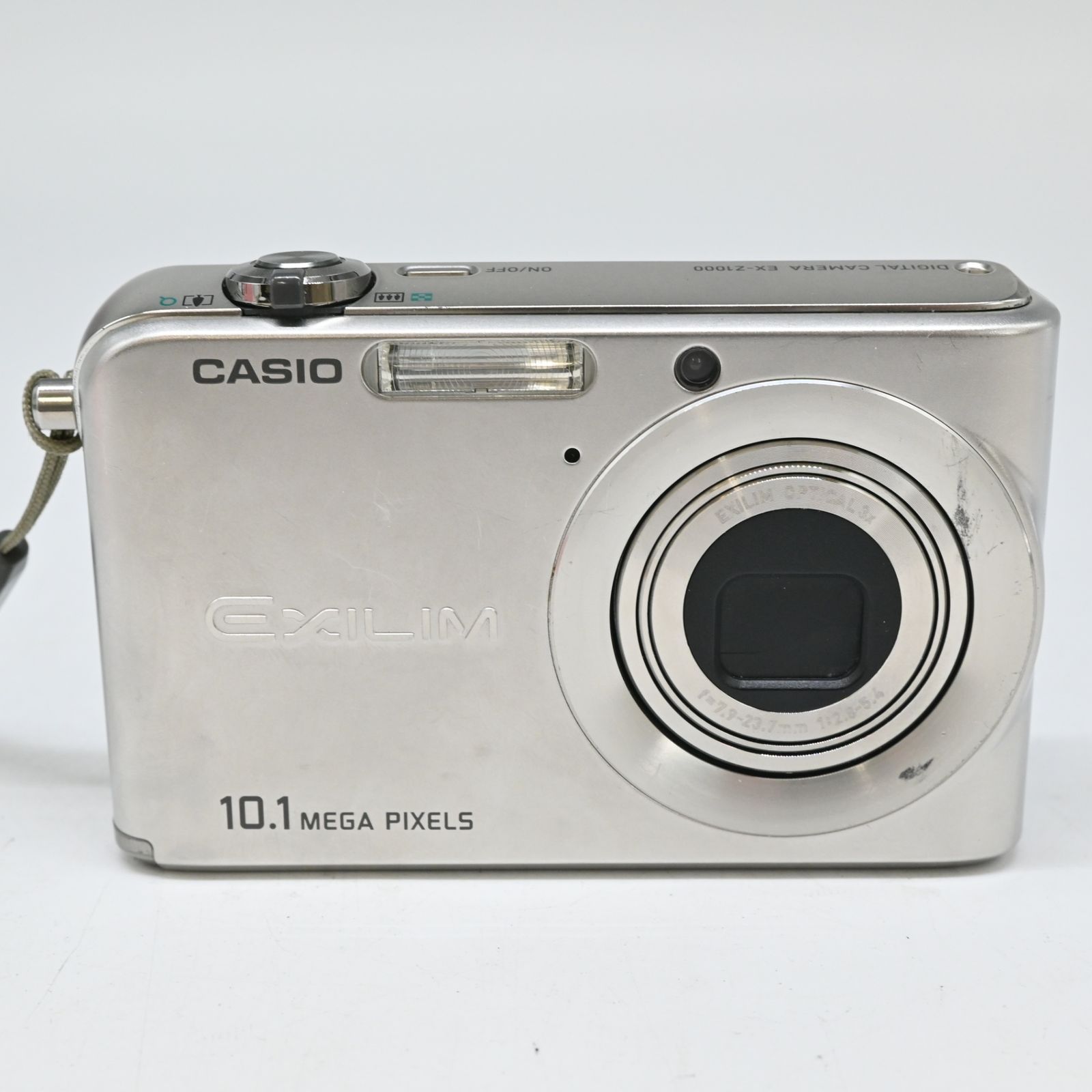 CASIO デジタルカメラ