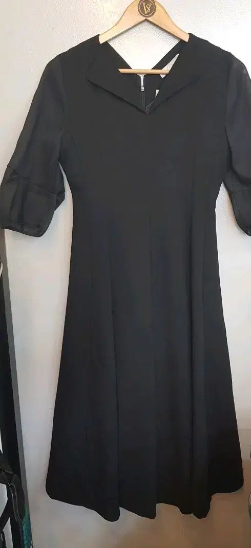 ページユー PAGE U オーガンザパフスリーブ ゲストルックONE PIECE Free!