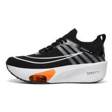 減震ランニングシューズ 潮流スニーカー