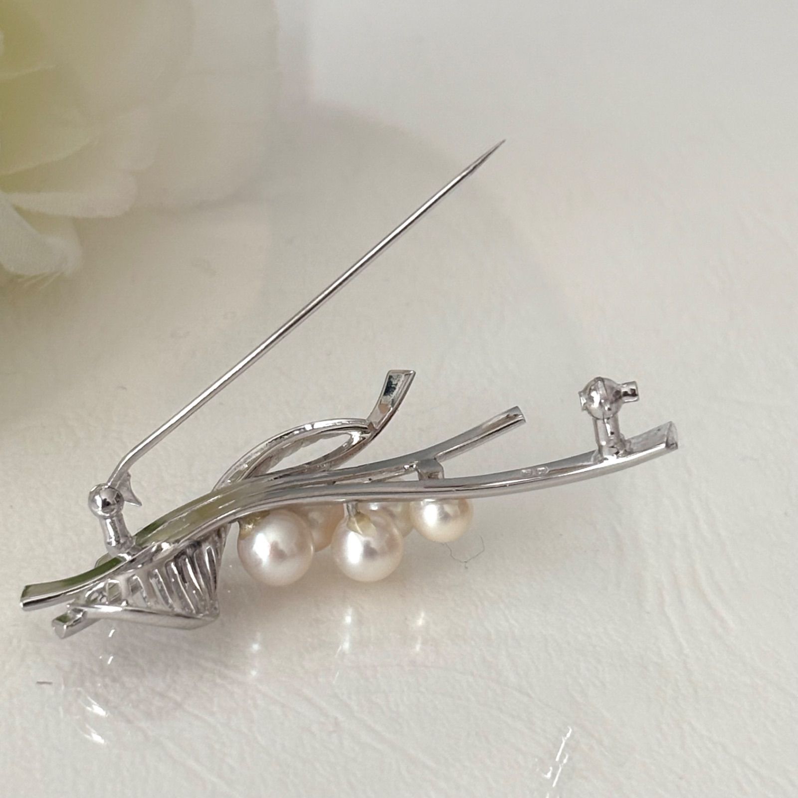 SILVER MIKIMOTO パール ブローチ MIKIMOTO/ミキモト】 パール ブローチ 7P シルバー - メルカリ