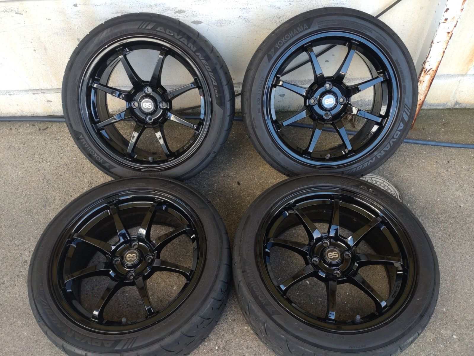 ABARTH アバルト スリーハンドレッド CF 01 16インチ 7 5 J 35 98 4 H ＆ ADVAN NEOVA AD 09 205 45 R 16 4本セット