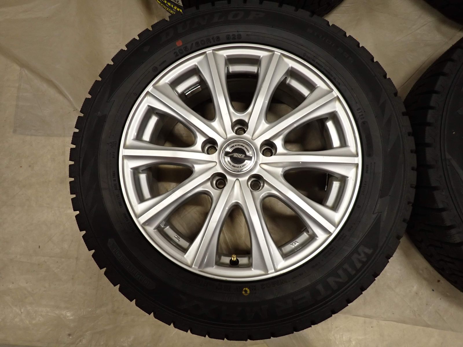  冬4本 会社宛 205 60 R 16 6 5 J 92 S ダンロップ WINTER MAXX WM 02 アルミ ジューク ノア ヴォクシー ステップ NO D 6574 16インチ タイヤ ホイールセット