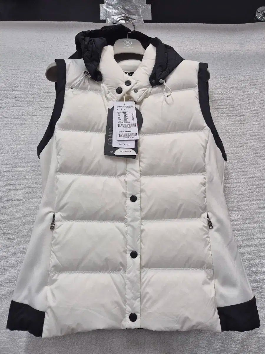 ボグナー 白 ダウン ベスト 66