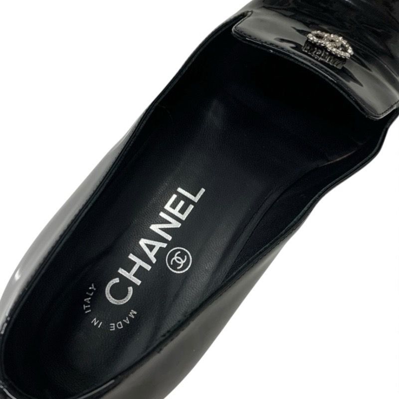CHANEL フラットシューズ