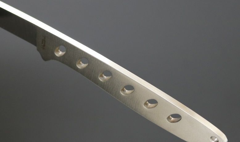 Hattori あまご スケルトン柄 アウトドアナイフ