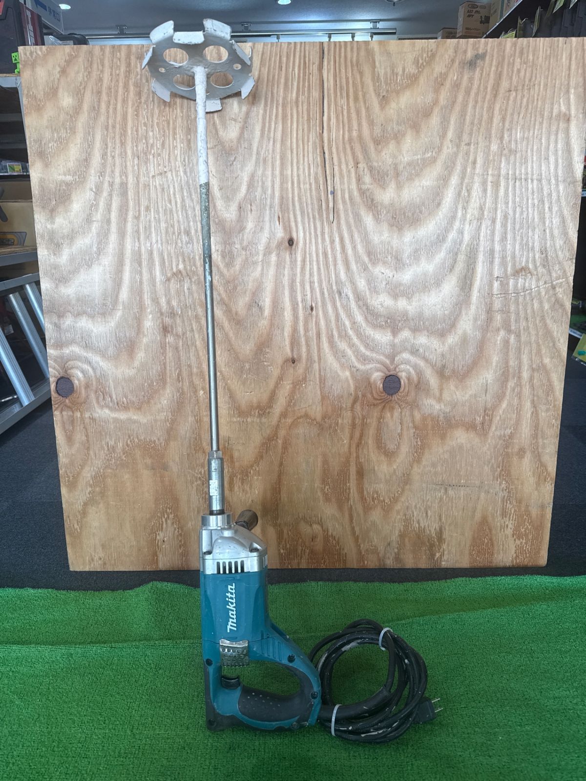 サー47 マキタ UT1305 カクハン機 現状品