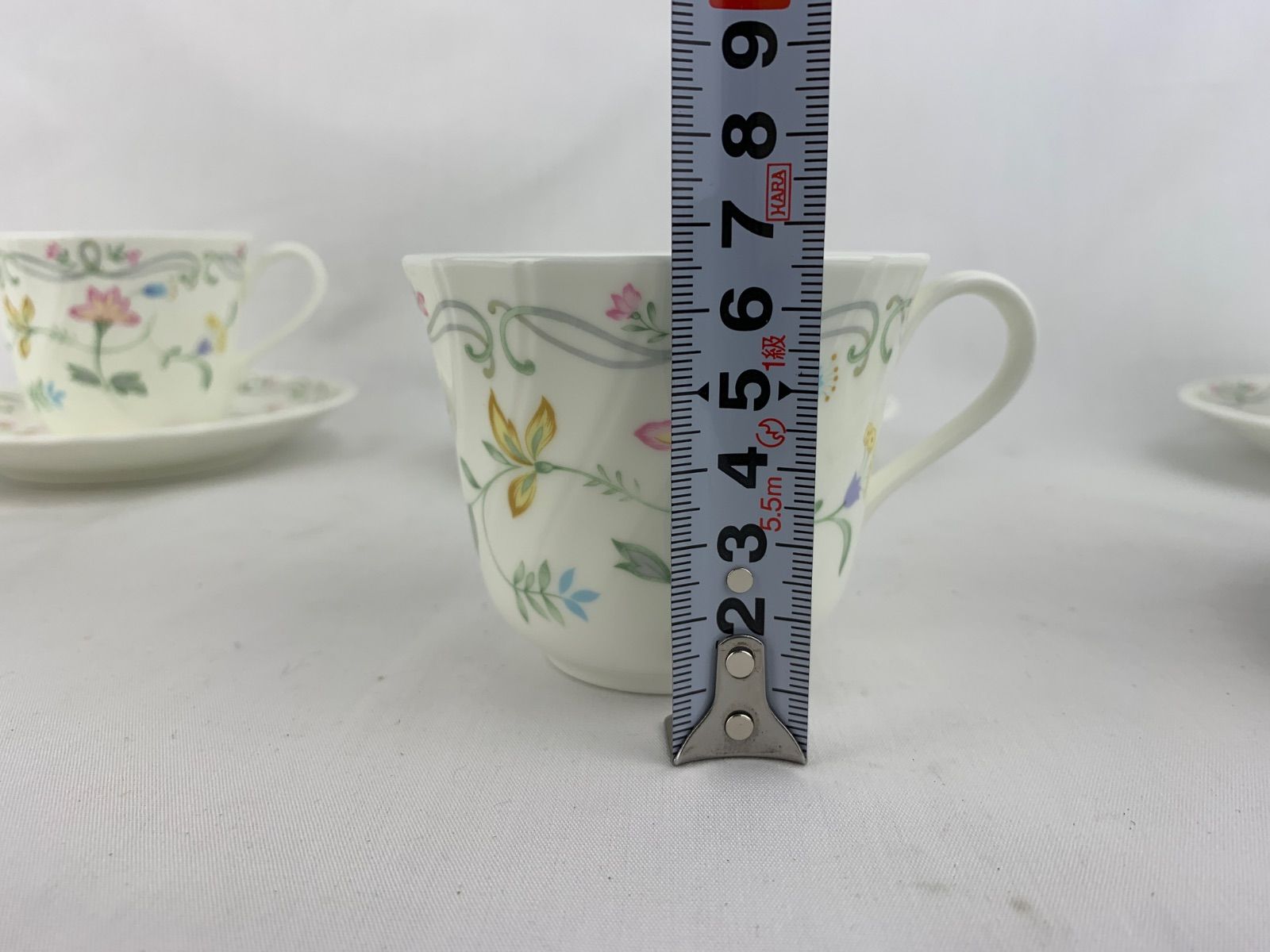 1616.NARUMI ナルミ ボーンチャイナ 花柄 ティーカップ カップ