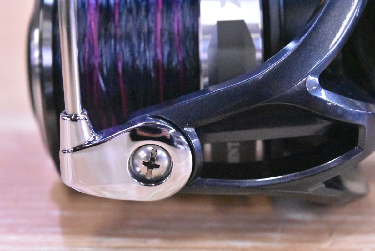 ダイワ 17 トーナメント ISO 5500 遠投 DAIWA TOURNAMENT スピニングリール スピニングリール 磯 サーフ グレ クロ 釣り