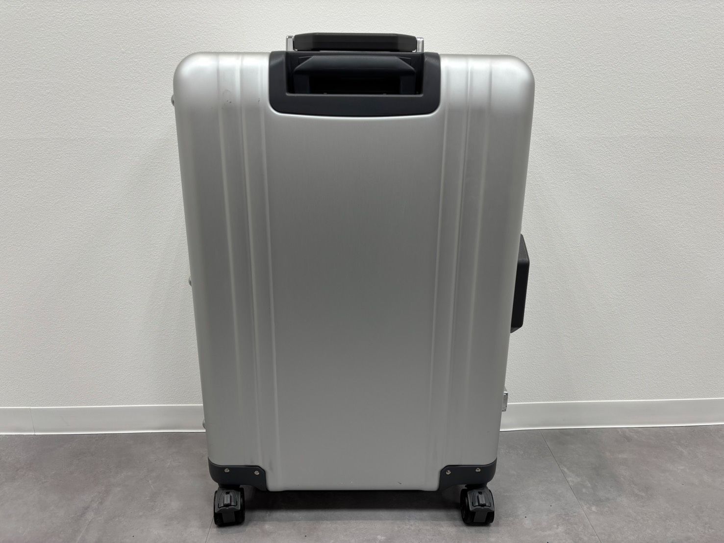 ZERO HALLIBURTON キャリーケース スーツケース