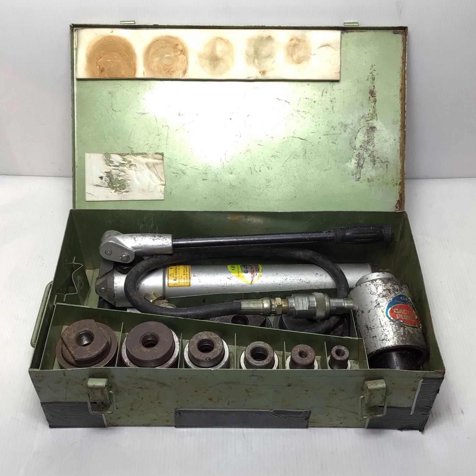 ΘΘCACTUS 手動油圧式パンチャー 程度B コマ8個 B70 A63 51×2 39 31 25 19 ボルト2本 スリーブ3個 ケース付 CP-3