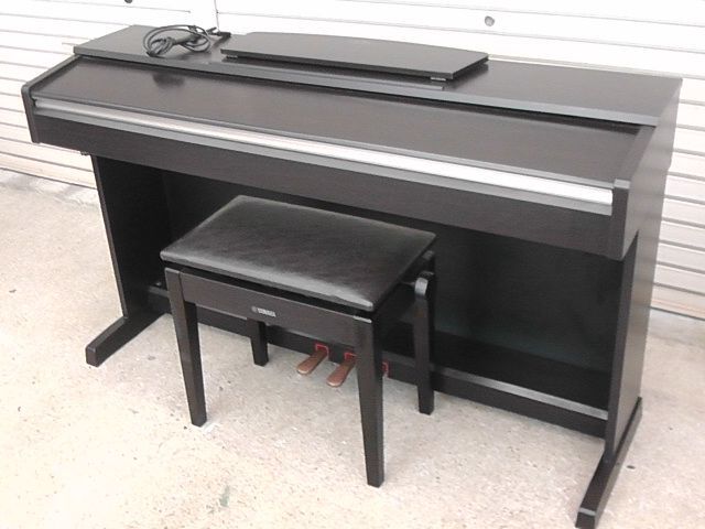 YAMAHA ヤマハ デジタルピアノ ピアノ 椅子なし ARIUS YDP 161 2011年製