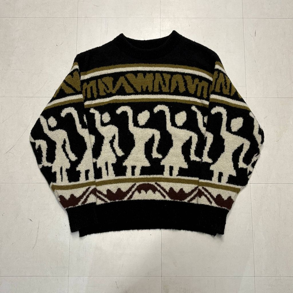Warli Knit