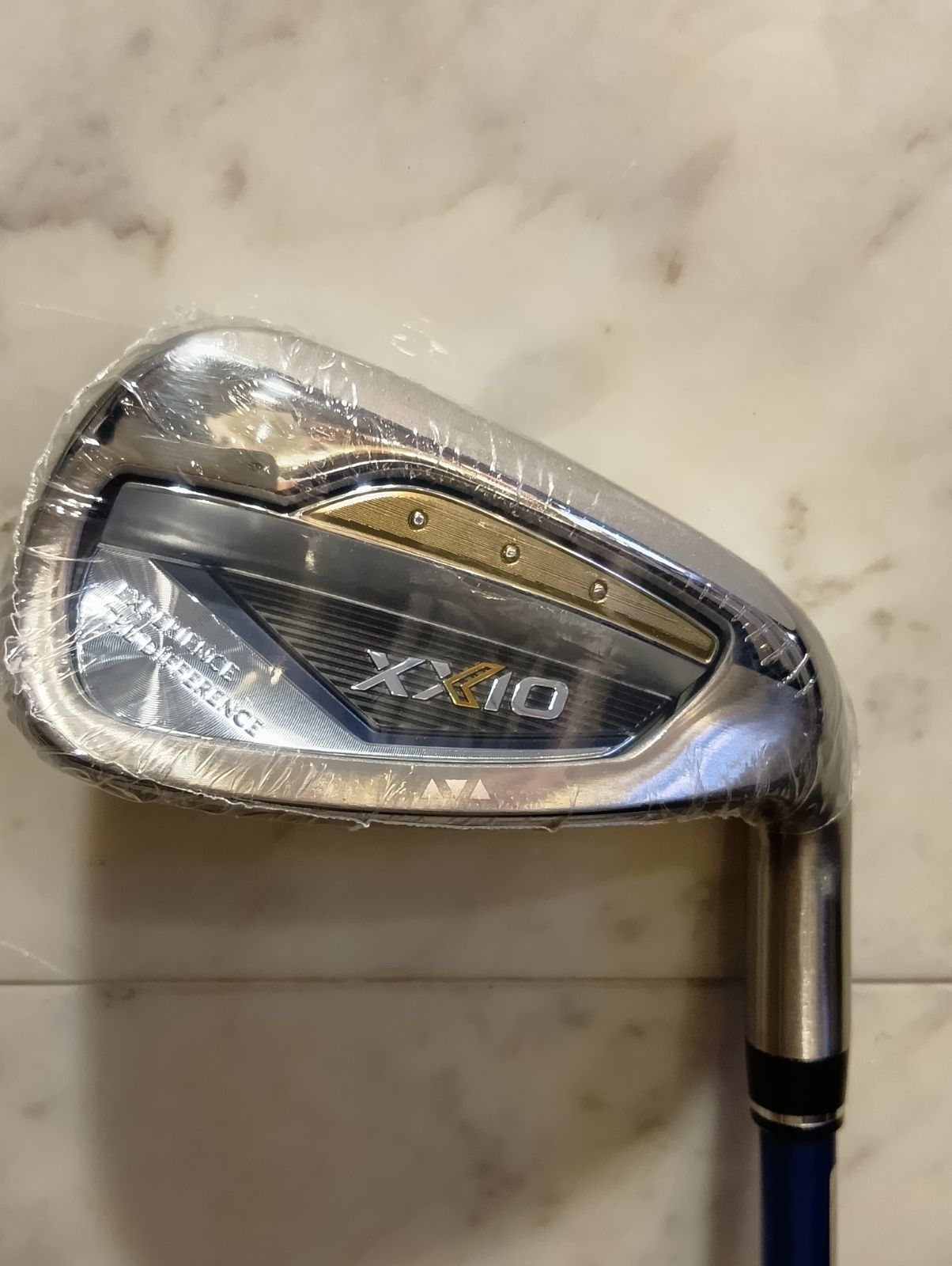 Iset XXIO13 ゼクシオ 13 アイアン 5本セット #6~9 PW ネイビー メンズ 右用 ゼクシオ MP1300 カーボンシャフト DUNLOP ダンロップ 日本 新橋店