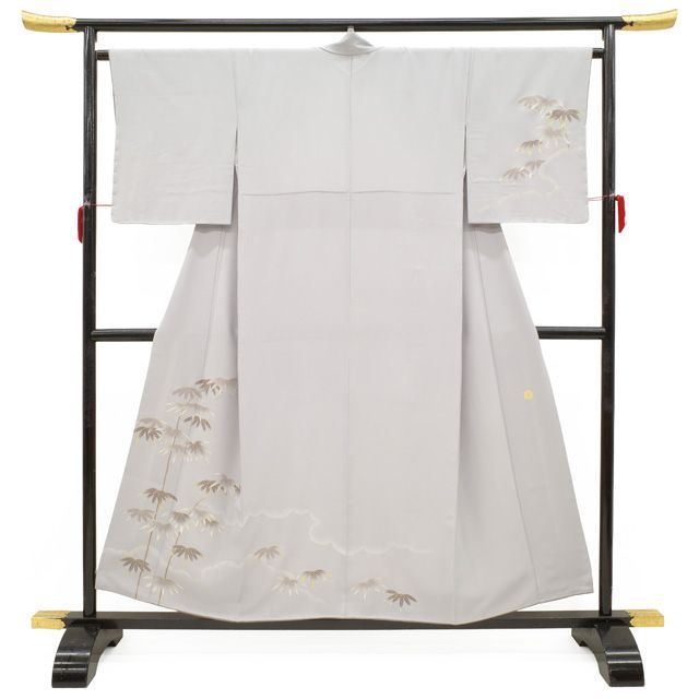 訪問着 着物 フォーマル 正絹 袷 渡辺雪三郎 ライトグレー地 手染め 笹 雲 金彩加工 上品 春 秋 冬 仕立て上がり 身丈154 裄丈65 5 Ｓサイズ みやがわ sb 16596