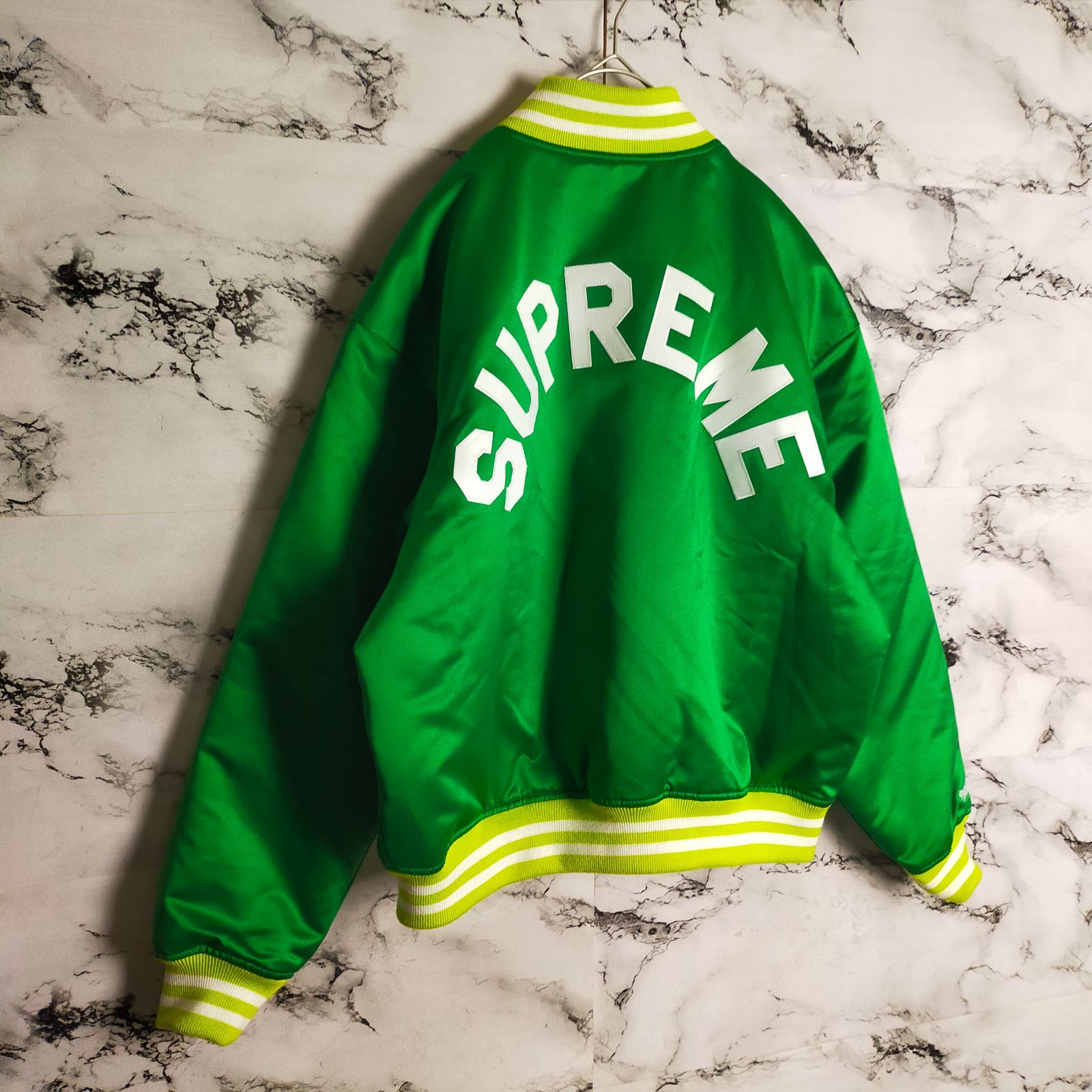 【即完売モデル】シュプリーム☆アーチロゴカラースタジャン　バーシティジャケット 入手困難】Supreme シュプリーム Mサイズ☆バックアーチ ロゴワッペン