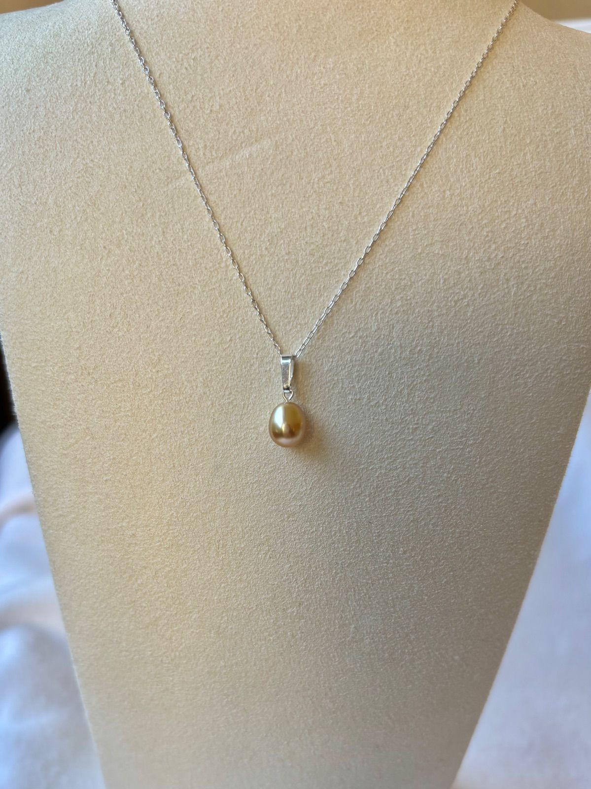 本真珠】SV南洋真珠ゴールデンパールネックレスLSP193 - メルカリ