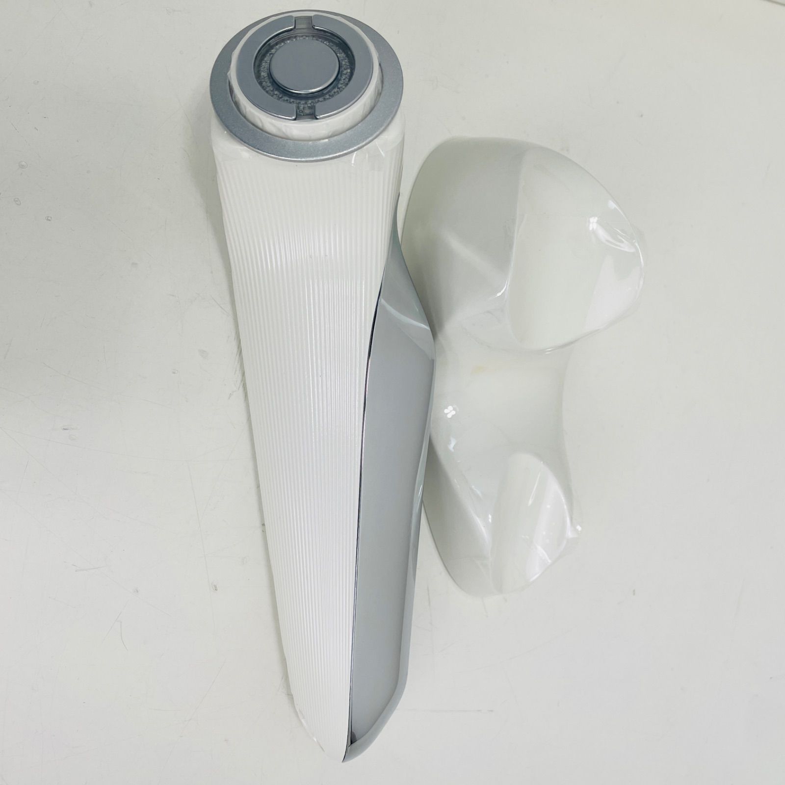 新品未使用】リファ ビューテックレイズ ReFa BEAUTECH RAISE ホワイト