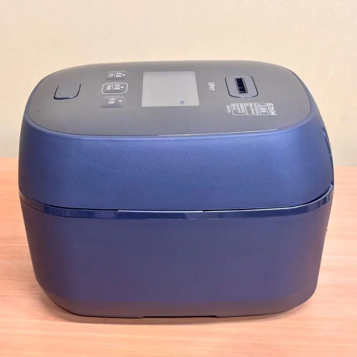 未使用 展示品 象印 炎舞炊き NW-FC10-BZ [濃墨] 5.5 合 圧力IH炊飯器