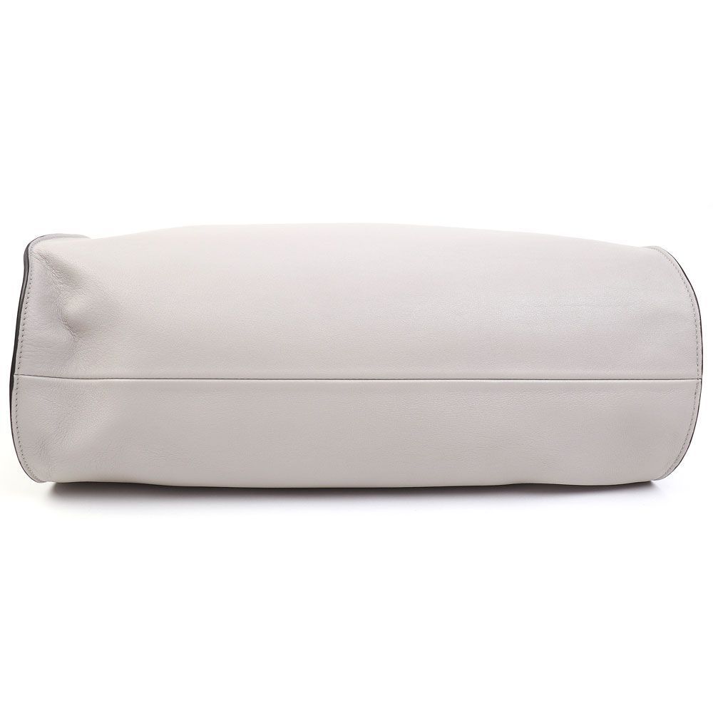 クロージャー ライトグレー