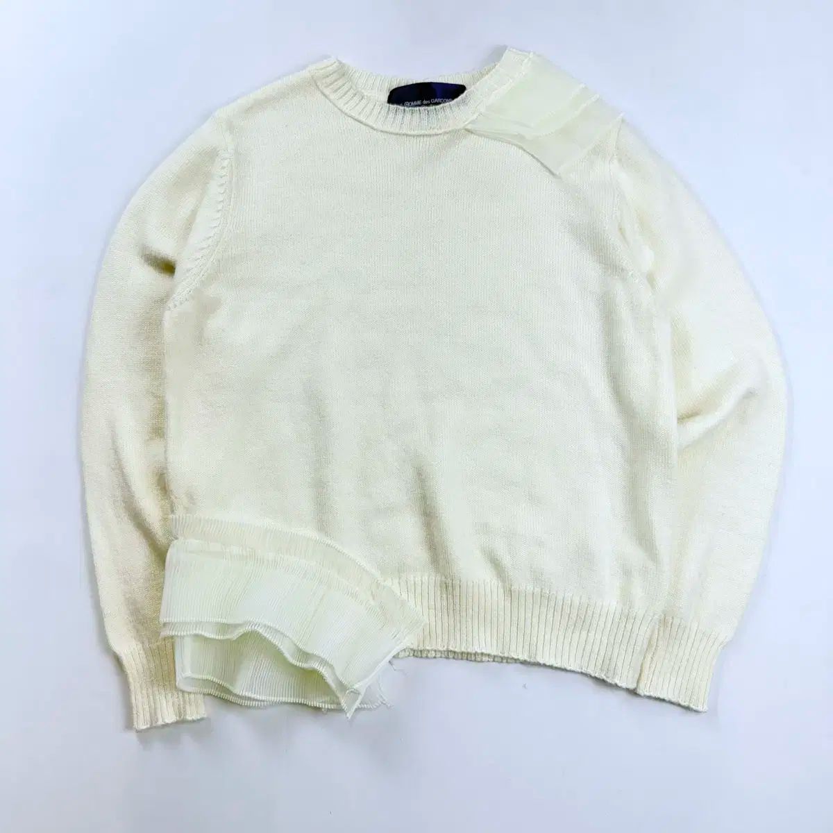 コム デ ギャルソン ブルーアーカイブ ブルアカ 白フリル ニット