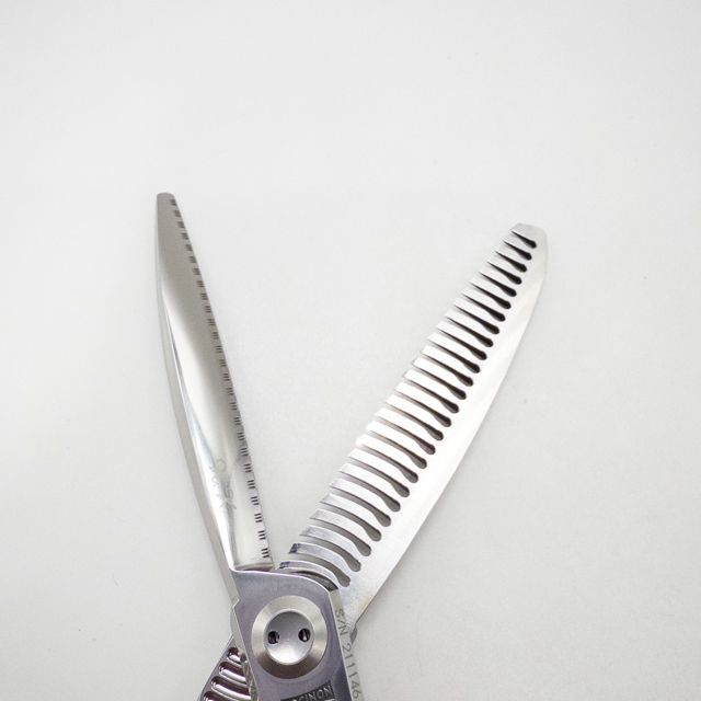 美容ハサミ