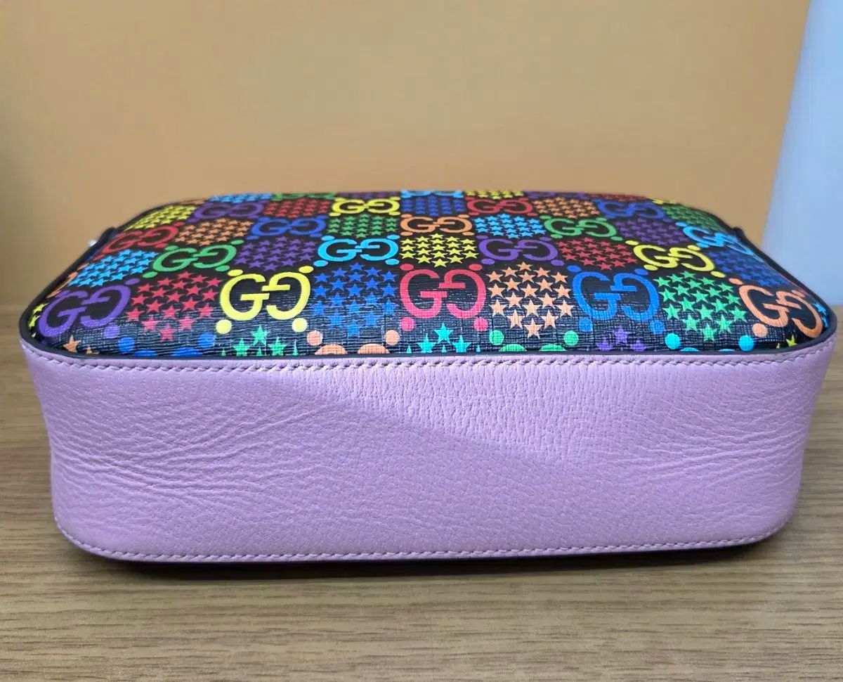  グッチ GG サイケデリック メッセンジャーバッグ メッセンジャーバッグ ショルダーバッグ