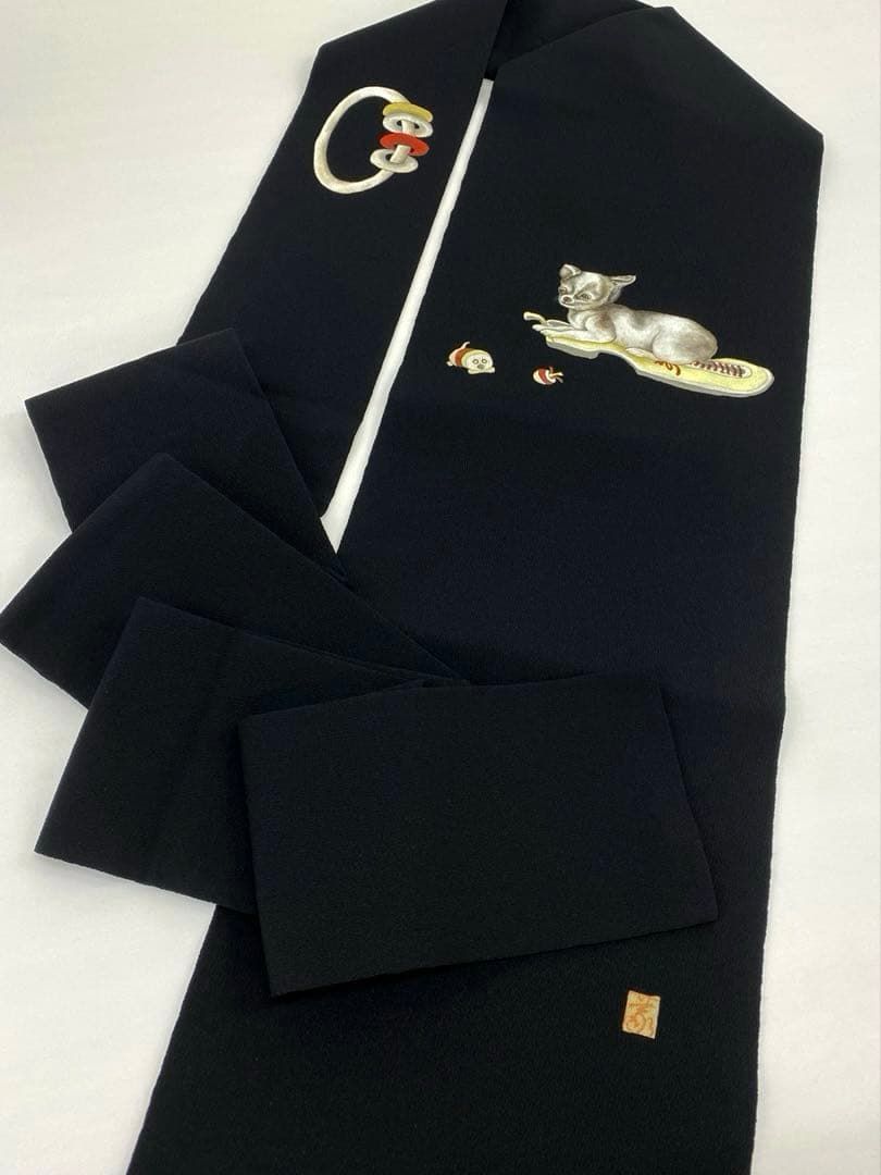  作家物 落款入 九寸名古屋帯 犬 黒地 正絹 D 112 名古屋帯 帯