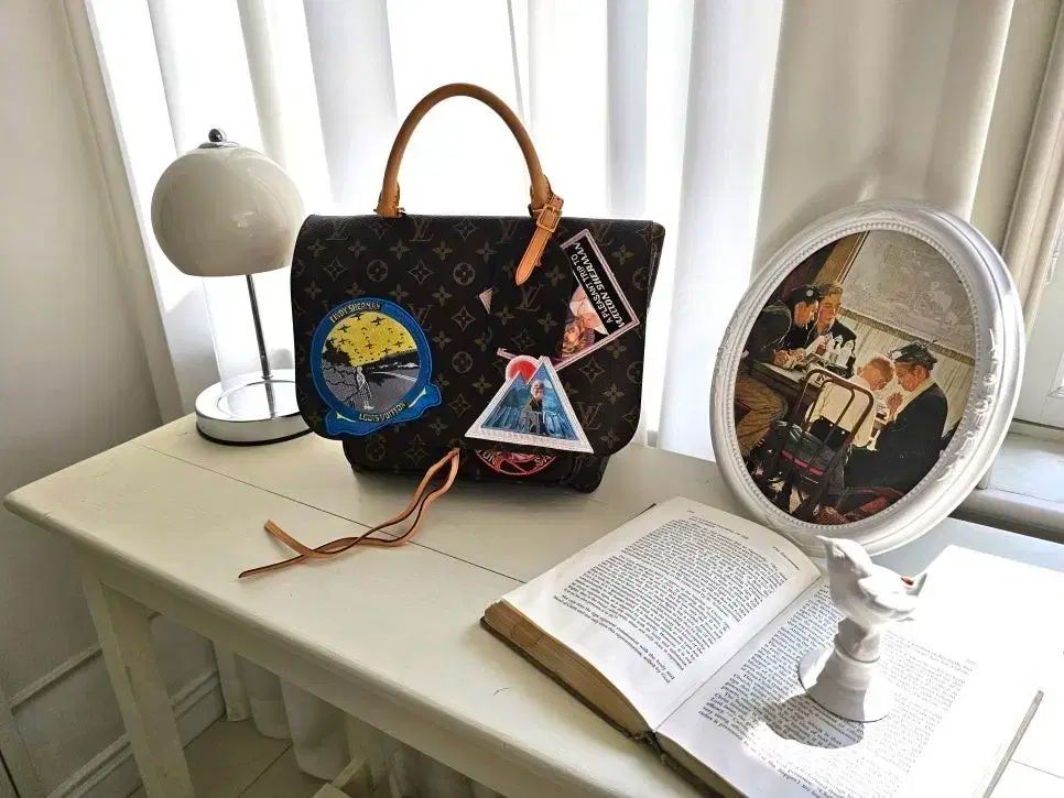 Louis Vuitton シンディ シャーマン カメラ メッセンジャーバッグ