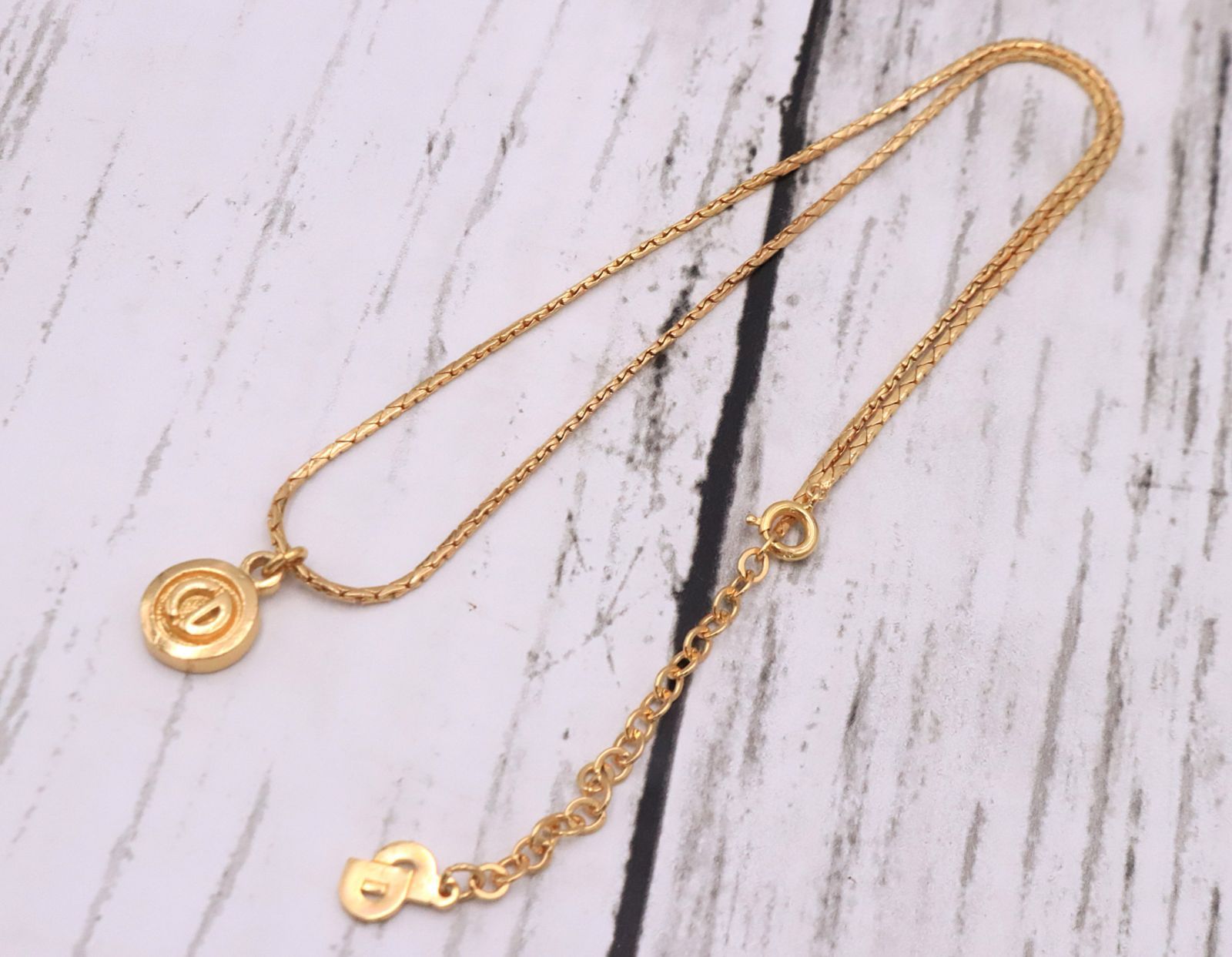 ト長 Christian Dior クリスチャンディオール ネックレス DC ロゴ IR 0808