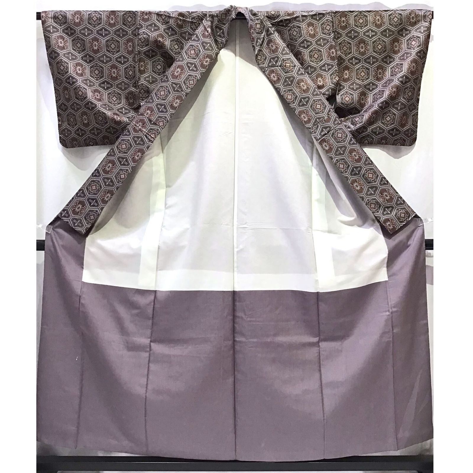 着物 ウール 紬風 紫系地 No 200701 1642 梱包サイズ80