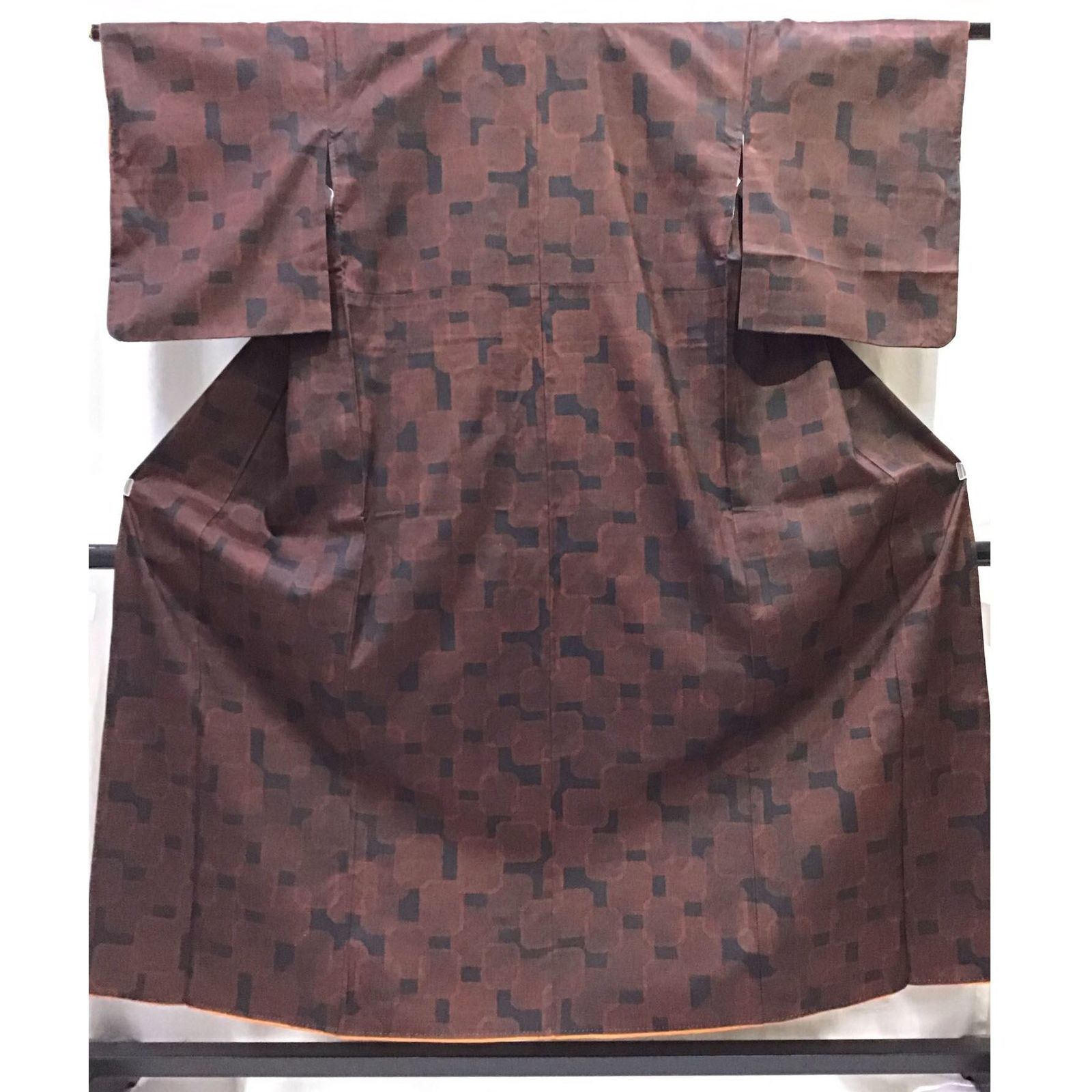 着物 紬 黒赤地 No.200701-1643 梱包サイズ80