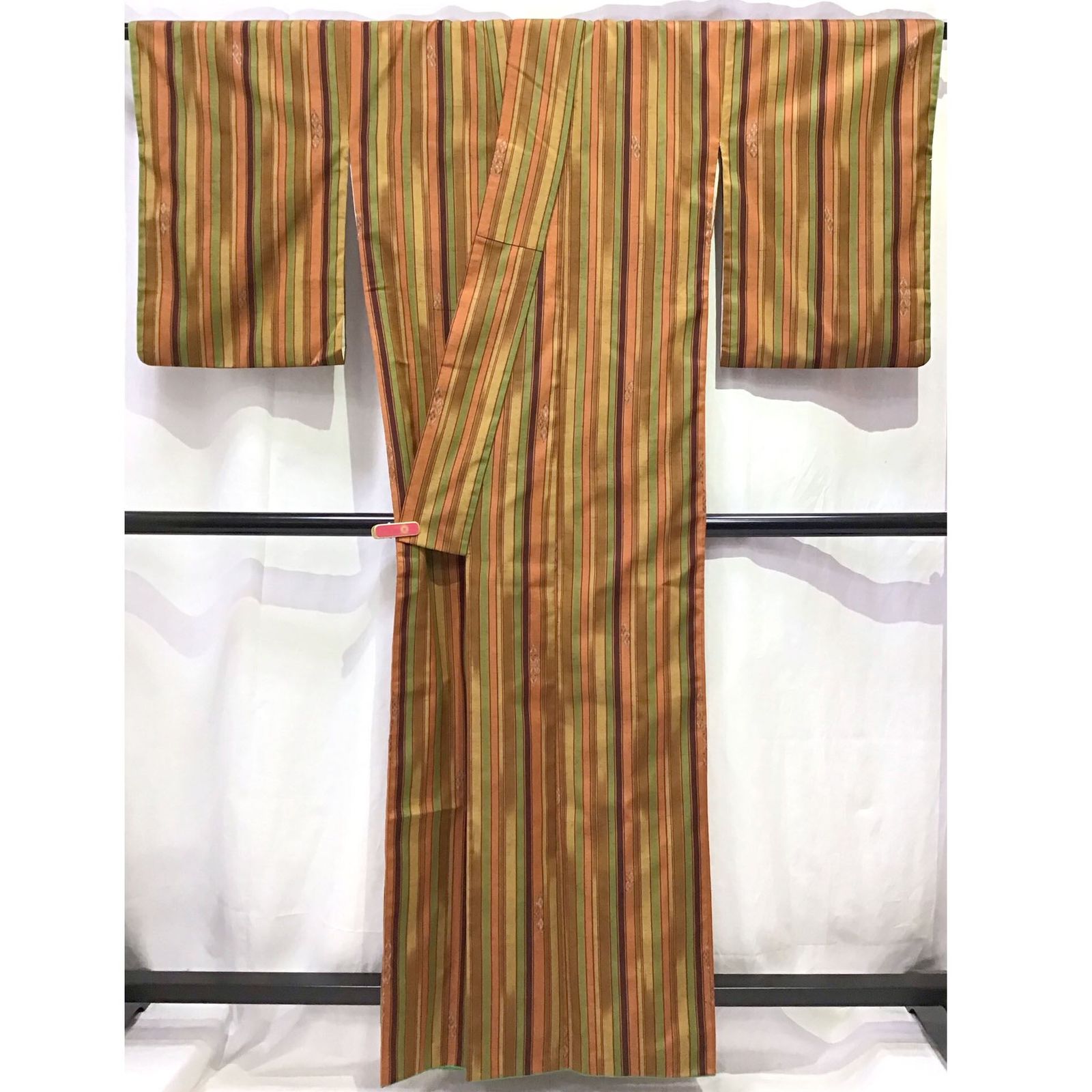  着物 紬 縞 黄系地 No.200701-1661 梱包サイズ80 紬 着物反物