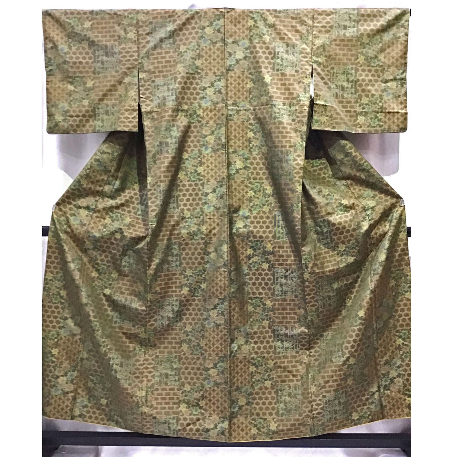 平和屋着物●久留米絣　反物　着尺　麻の葉文様　高鍋俊彦作　証紙付き　綿　逸品　未使用　DAAW8106zzz 平和屋着物○久留米絣 反物 着尺 麻の葉文様 高鍋俊彦作 証紙付き 綿