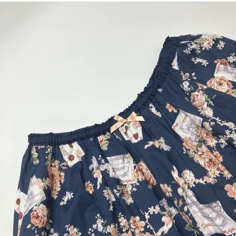 ピンクハウス ブルー バラ柄 裏地裾ピコフリル使い スカート