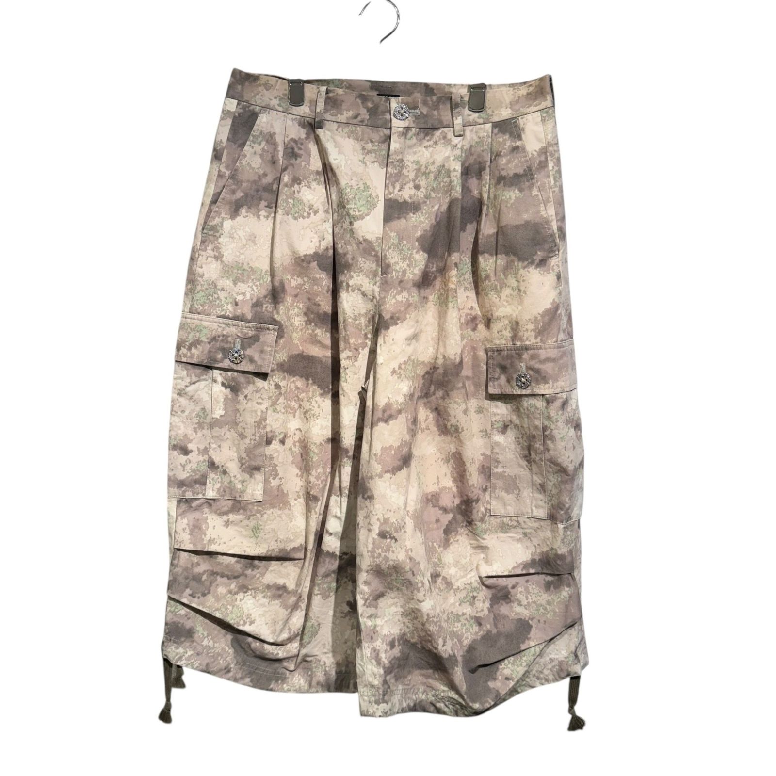 パンツ LES SIX 25ss dangerous camo shorts パンツ LES SIX 25ss dangerous camo shorts パンツ LES SIX 25ss